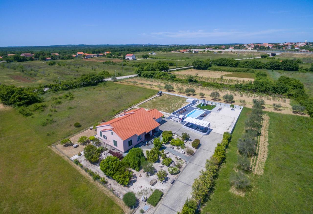 Villa Perini Dvori Donji Zemunik المظهر الخارجي الصورة