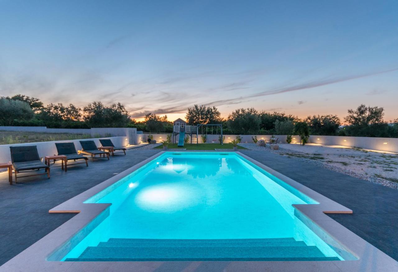 Villa Perini Dvori Donji Zemunik المظهر الخارجي الصورة