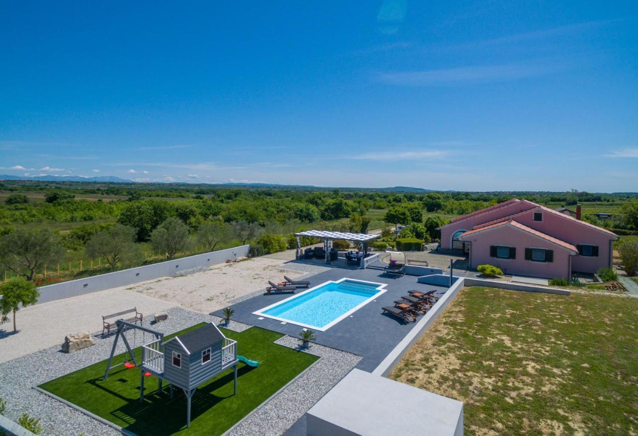 Villa Perini Dvori Donji Zemunik المظهر الخارجي الصورة