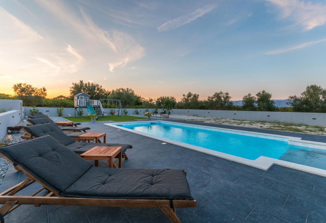Villa Perini Dvori Donji Zemunik المظهر الخارجي الصورة