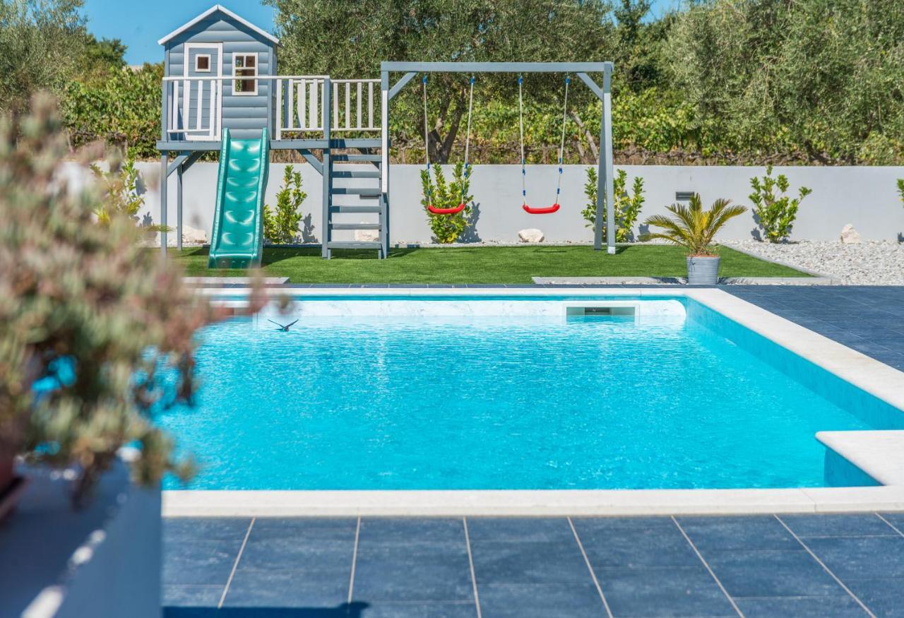 Villa Perini Dvori Donji Zemunik المظهر الخارجي الصورة